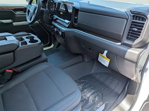 New 2026 GMC Sierra 1500 Elevation image 35