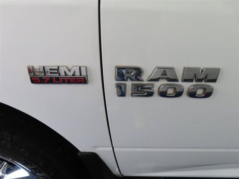 Used 2014 RAM 1500 Big Horn RWD image 14