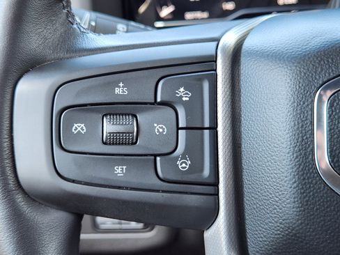 Used 2023 GMC Yukon Denali w/ Advanced Technology Package AWD/4WD image 25