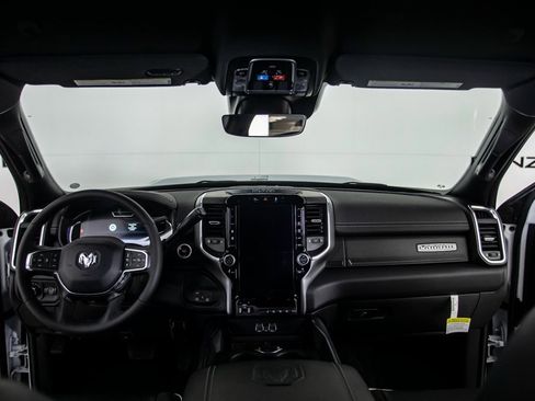 Used 2025 RAM 2500 Laramie w/ Night Edition image 20