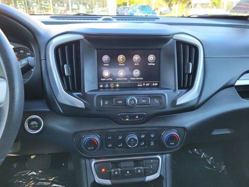 Used 2024 GMC Terrain SLE w/ Driver Convenience Package AWD/4WD image 27