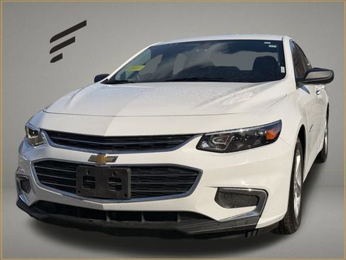 Used 2018 Chevrolet Malibu LS w/ LPO, Convenience Package 1 image 1