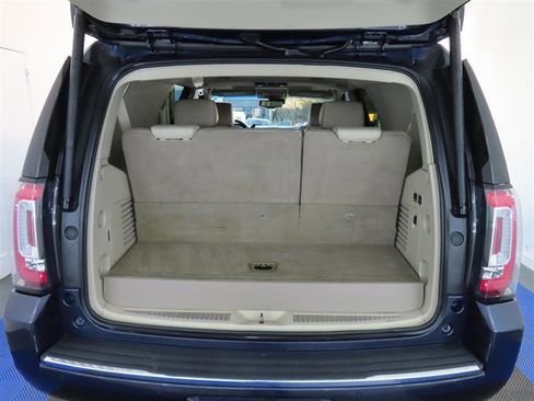 Used 2017 GMC Yukon Denali w/ Open Road Package image 12