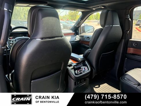Used 2018 Lincoln Navigator L Reserve AWD/4WD image 27