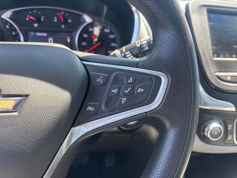 Used 2023 Chevrolet Equinox LT image 14