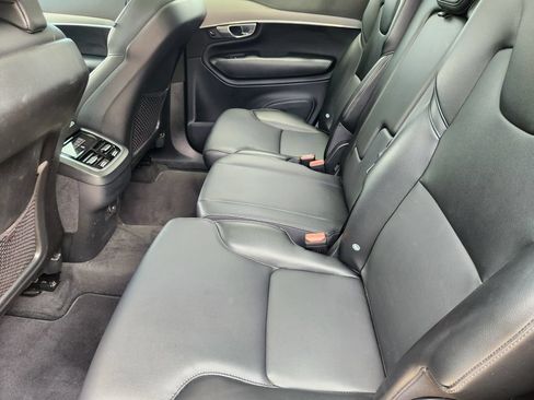 Used 2022 Volvo XC90 T6 Inscription w/ Advanced Package AWD/4WD image 30