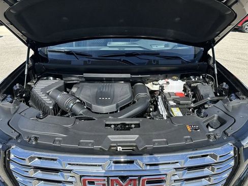 New 2026 GMC Acadia Denali w/ Super Cruise Package AWD/4WD image 19