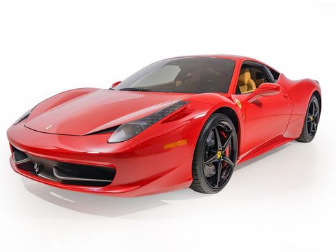 Used 2010 Ferrari 458 Italia Coupe RWD image 2