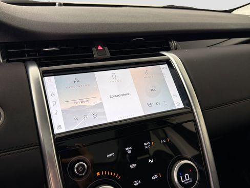 Certified 2023 Land Rover Discovery Sport S image 16