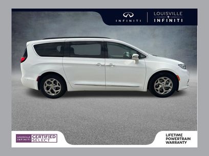 Used 2022 Chrysler Pacifica Limited