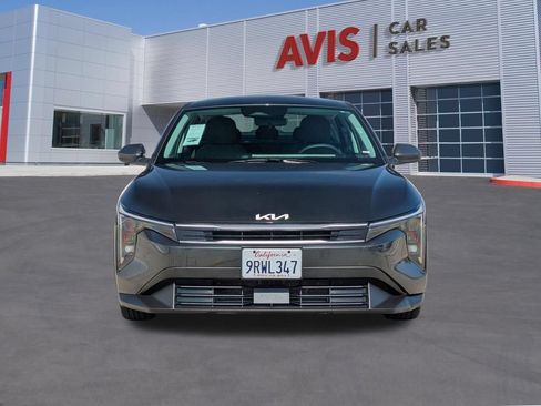 Used 2025 Kia K4 FWD image 2