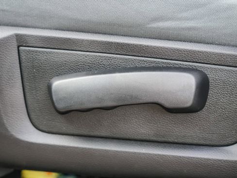 Used 2018 RAM 1500 Express image 20