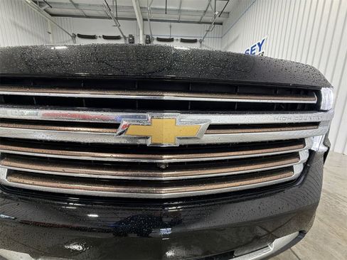 Used 2024 Chevrolet Tahoe High Country w/ Advanced Technology Package image 31