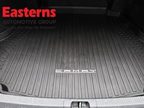 Used 2019 Toyota Camry LE FWD image 9