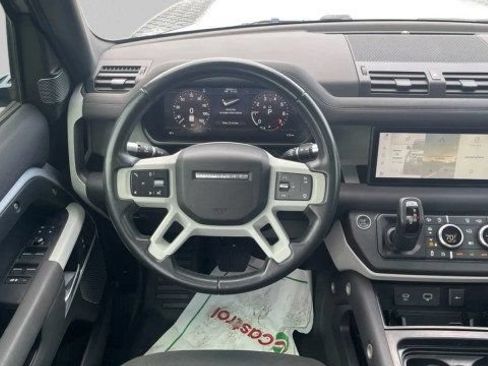 Used 2020 Land Rover Defender 110 First Edition AWD/4WD image 23