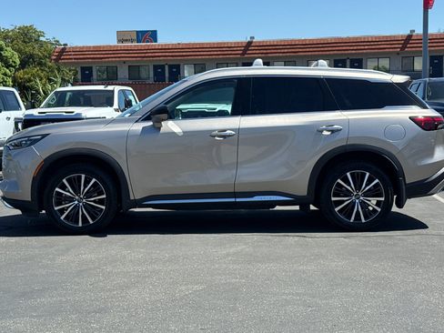 Used 2022 INFINITI QX60 Sensory w/ Cargo Package AWD/4WD image 8