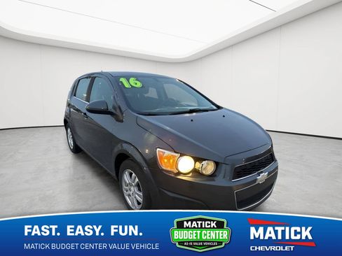 Used 2016 Chevrolet Sonic LT FWD image 1