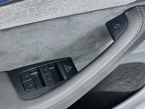 Used 2026 Tesla Model Y AWD image 17