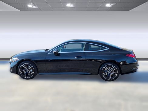 Used 2026 Mercedes-Benz CLE 300 4MATIC Coupe image 2