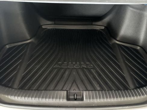 Used 2025 Honda Accord LX image 24
