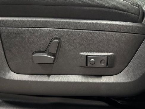 New 2026 RAM 3500 Big Horn image 27