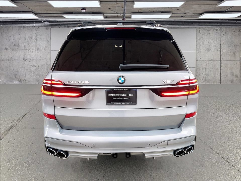 Used 2023 BMW ALPINA XB7 AWD/4WD image 10