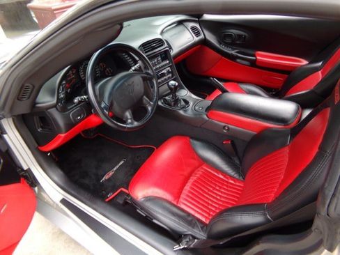Used 2004 Chevrolet Corvette Z06 RWD image 25