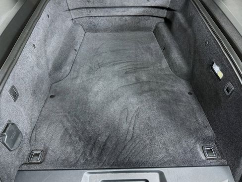 Used 2025 Cadillac Escalade IQ Luxury 2 w/ LPO, Premium Carpet Package AWD/4WD image 14