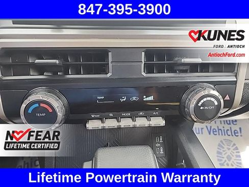 Used 2024 Toyota Tacoma SR5 AWD/4WD image 33