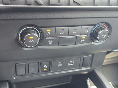 Used 2025 Nissan Frontier S AWD/4WD image 22