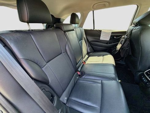 Used 2022 Subaru Outback Limited AWD/4WD image 26