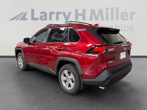 Certified 2025 Toyota RAV4 XLE w/ Convenience Package AWD/4WD image 3