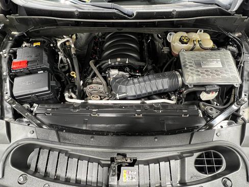 Used 2021 GMC Yukon XL Denali w/ Denali Premium Package AWD/4WD image 32