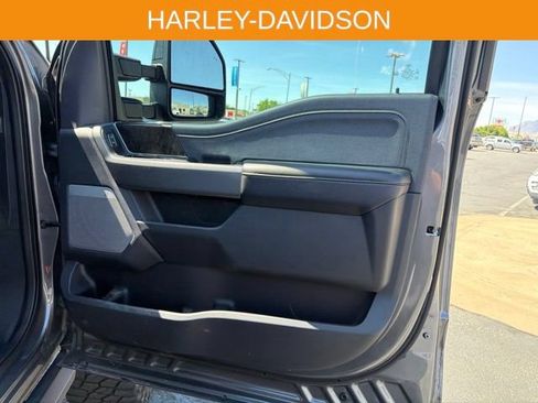 Used 2024 Ford F250 Lariat w/ Lariat Ultimate Package AWD/4WD image 35