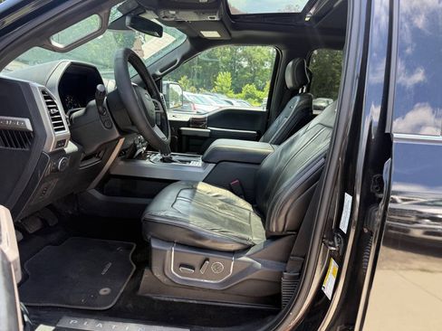 Used 2015 Ford F150 Platinum w/ Equipment Group 701A Luxury AWD/4WD image 15
