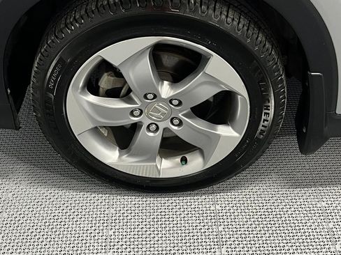 Used 2017 Honda HR-V EX-L image 9