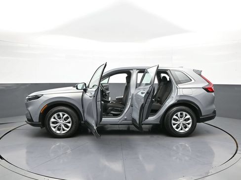 Used 2024 Honda CR-V LX image 42