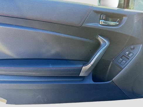 Used 2014 Subaru BRZ Limited image 20