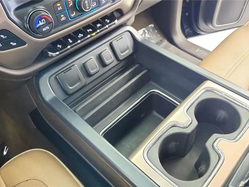 Used 2017 GMC Sierra 1500 Denali AWD/4WD image 28