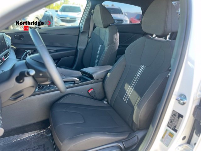 Used 2026 Hyundai Elantra Sport FWD image 12