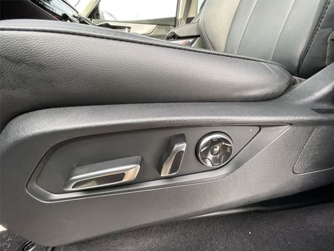 Used 2023 Acura MDX SH-AWD image 13