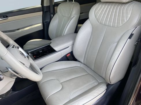 Certified 2024 Hyundai Palisade Limited AWD/4WD image 11