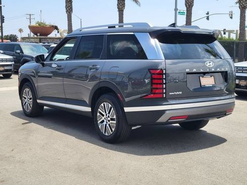 New 2026 Hyundai Palisade FWD Hybrid image 3