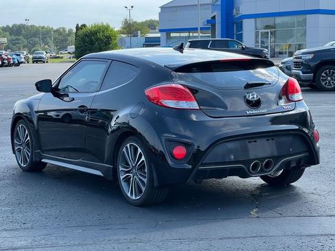 Used 2016 Hyundai Veloster Turbo w/ Option Group 04 FWD image 29