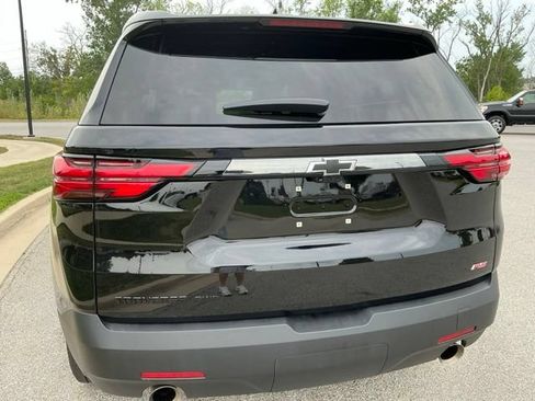 Used 2023 Chevrolet Traverse RS AWD/4WD image 10