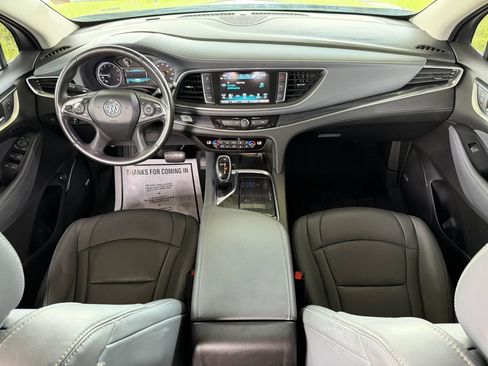Used 2019 Buick Enclave Premium w/ Experience Buick Package AWD/4WD image 18