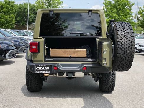 Used 2025 Jeep Wrangler Unlimited Rubicon 392 AWD/4WD image 7