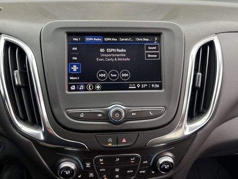 Used 2024 Chevrolet Equinox LT image 37