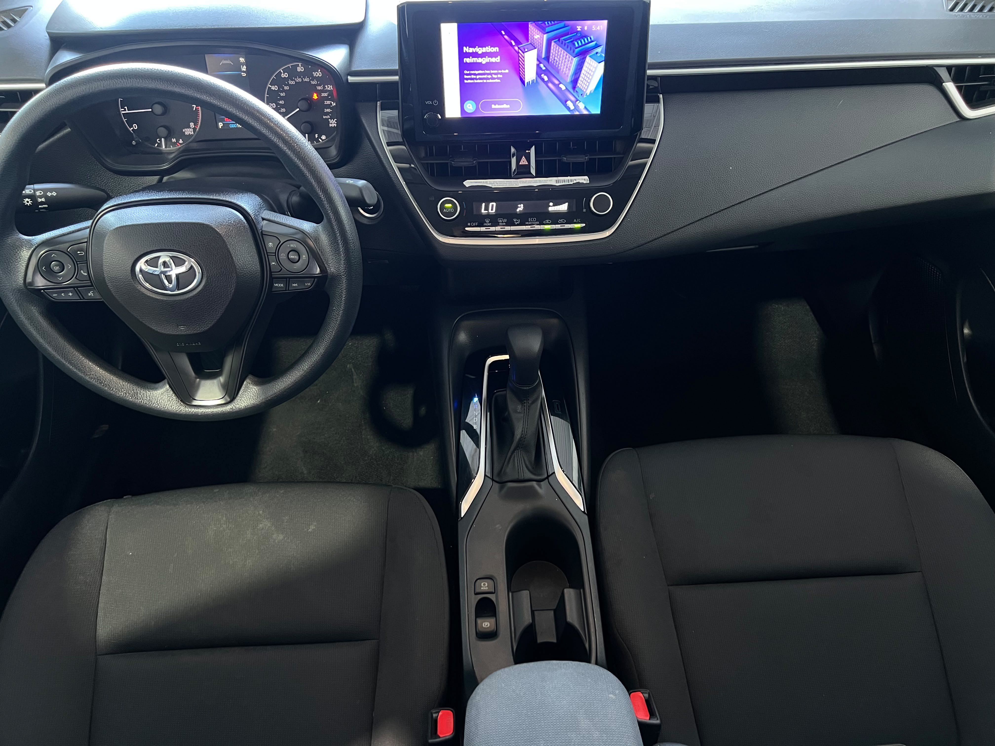 Used 2023 Toyota Corolla LE w/ LE Convenience Package FWD image 18