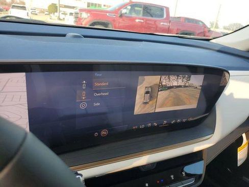 New 2026 Buick Envision Avenir AWD/4WD image 16